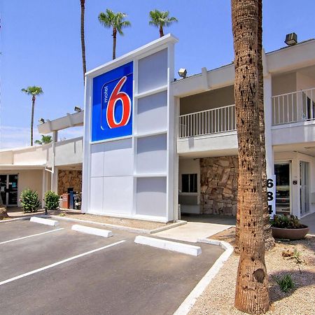Motel 6 Old Town Scottsdale Fashion Square Exterior foto