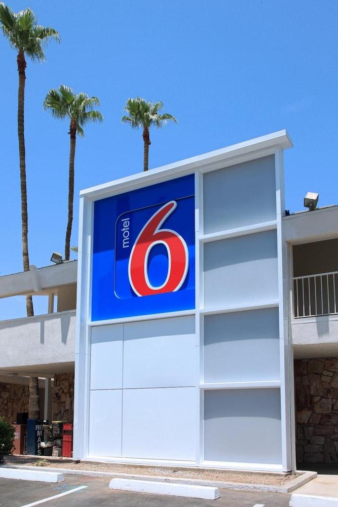 Motel 6 Old Town Scottsdale Fashion Square Exterior foto